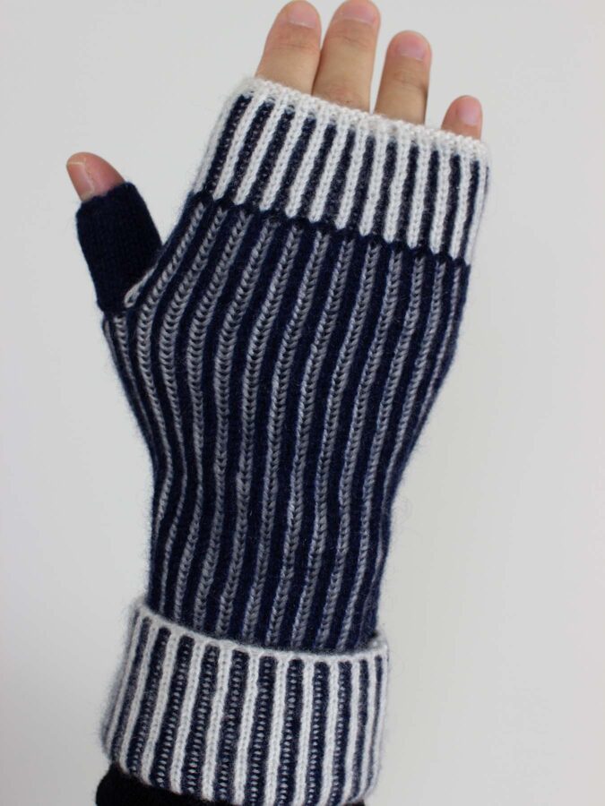 Marine Cashmere Rib Hand Warmers Navy