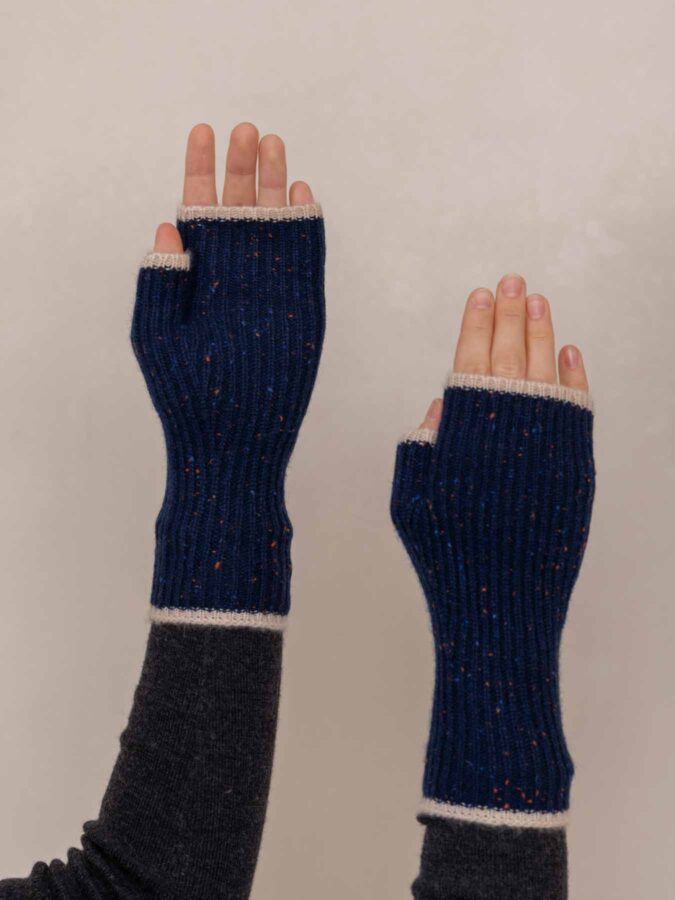 Dorothy Cashmere Ribbed Fingerless Gloves Indigo