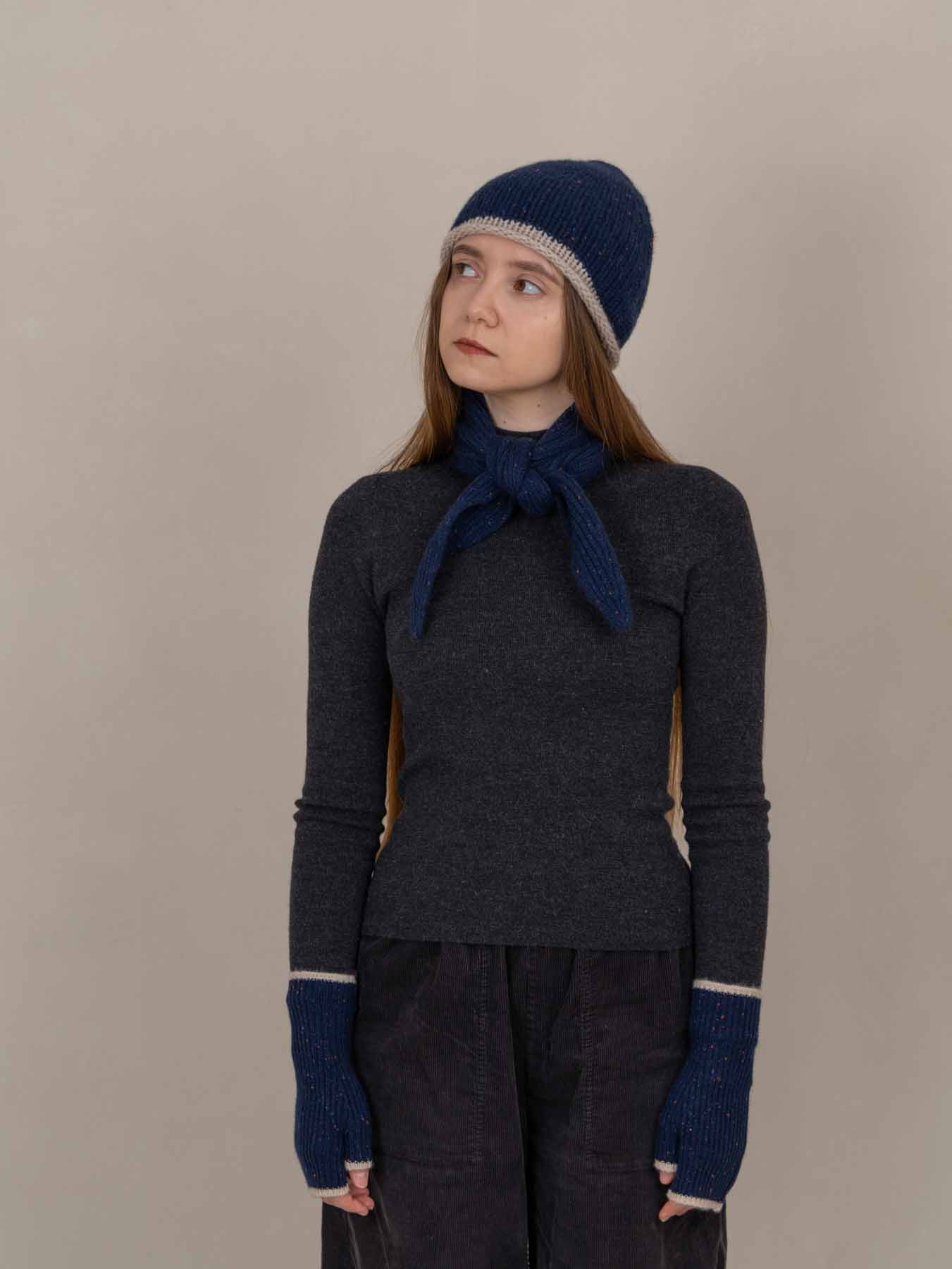 Cosmo Cashmere Neck Scarf Navy