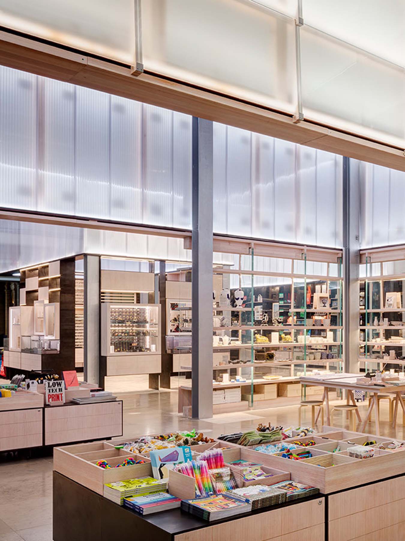 V&A museum shop 1