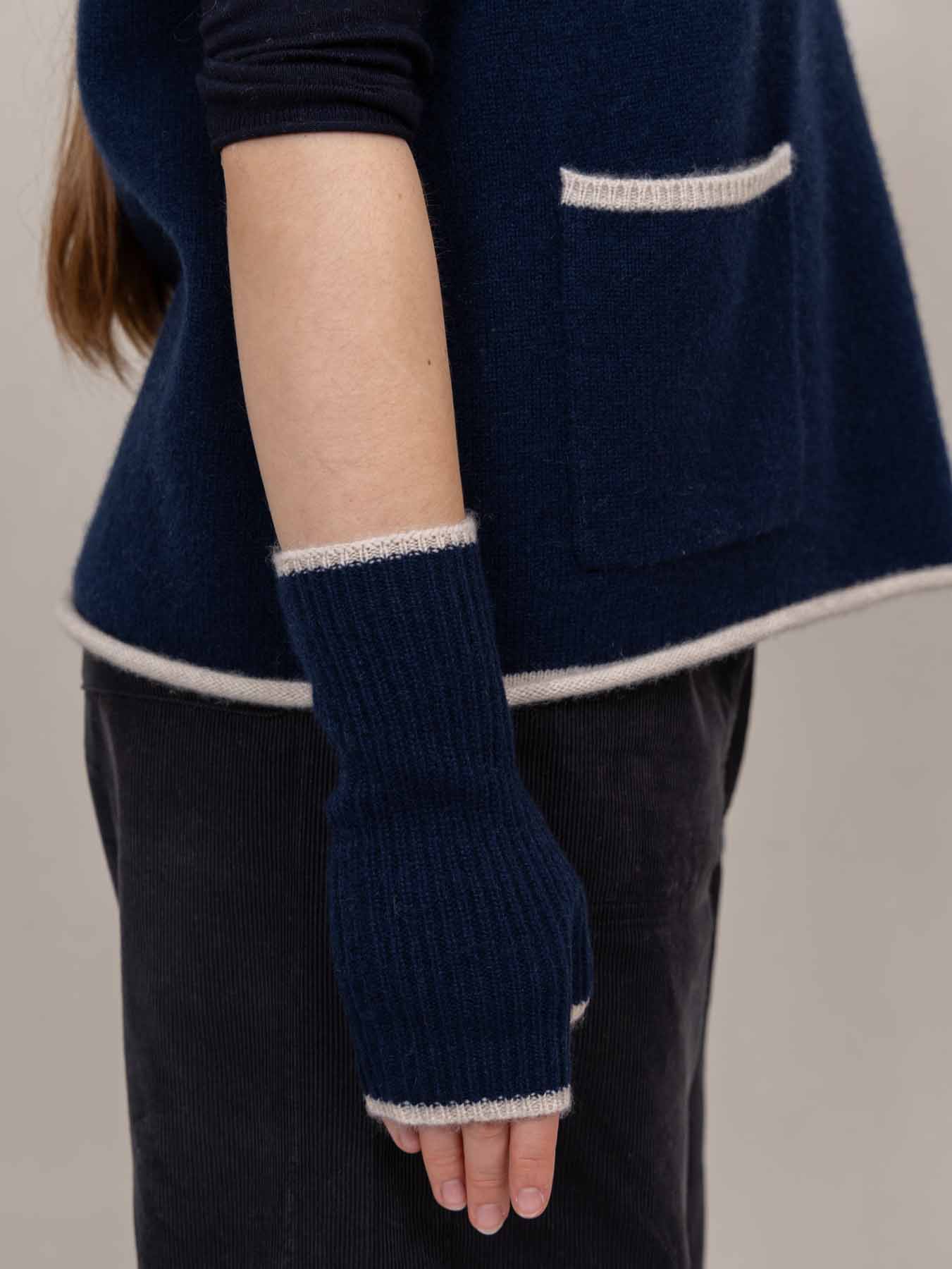 Dorothy Cashmere Ribbed Fingerless Gloves Navy