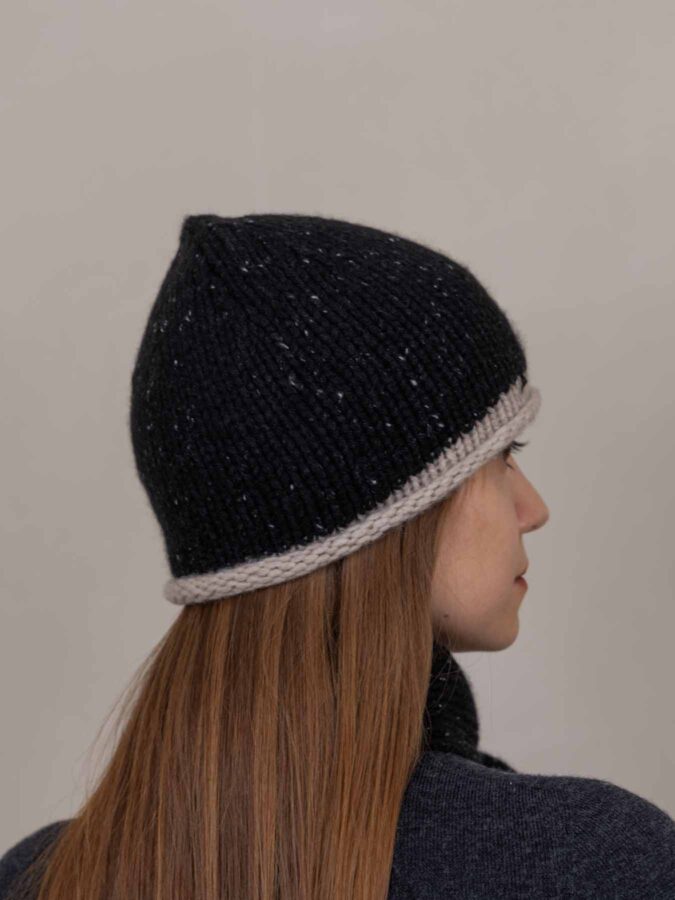 Cottage Hand-Knitted Rolled Edge Beanie Black