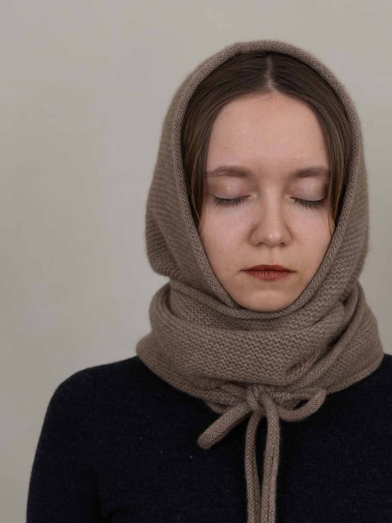 Eden Cashmere Hooded Scarf Beige