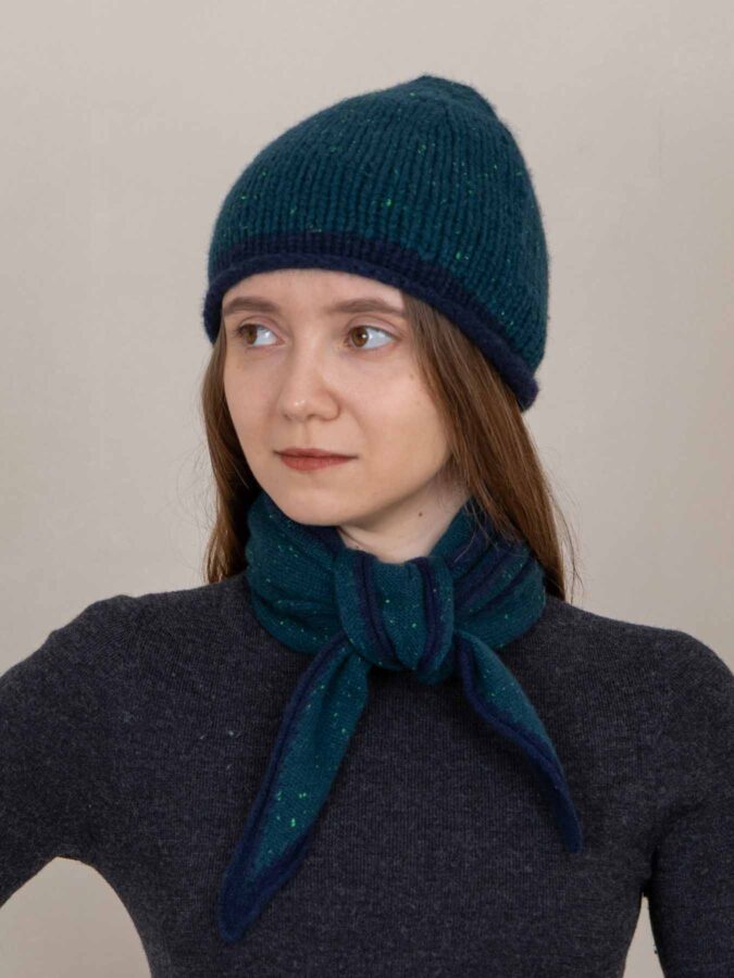 Austen Spindle-shaped Knitted Cashmere Scarf Pine