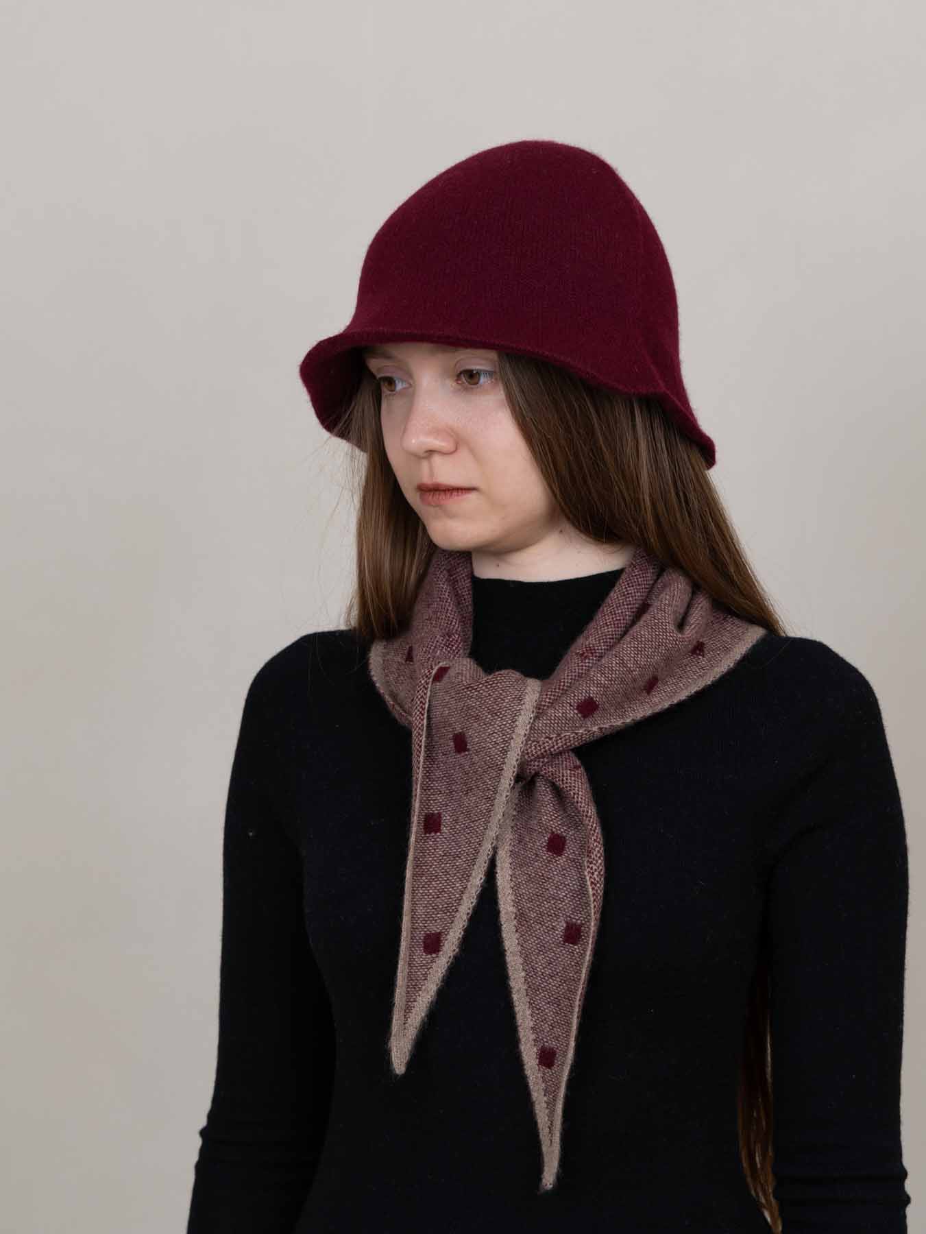 Mia Triangle Cashmere Neckerchief Claret