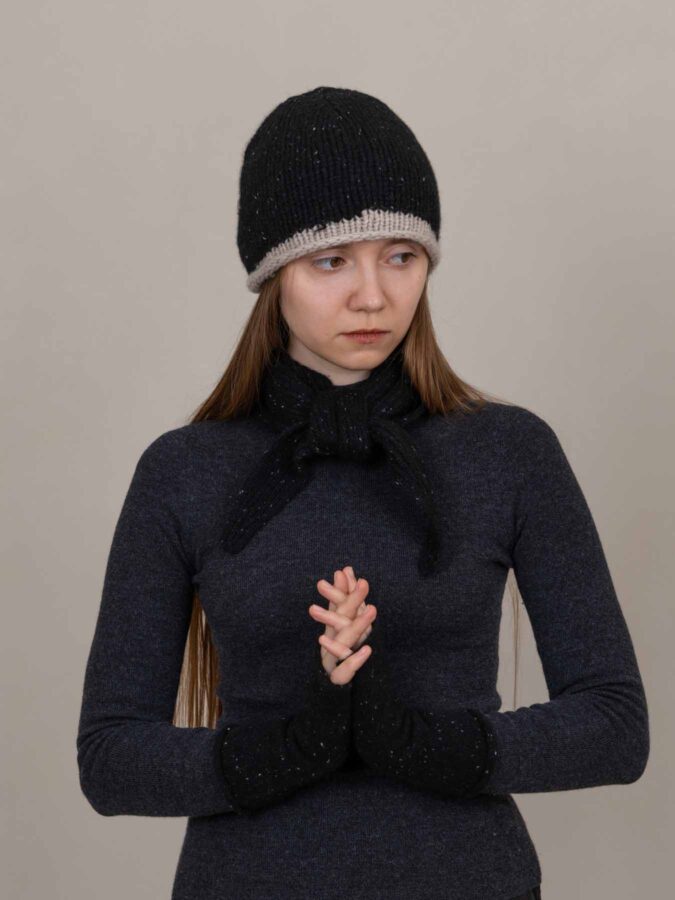 Cosmo Cashmere Neck Scarf Black