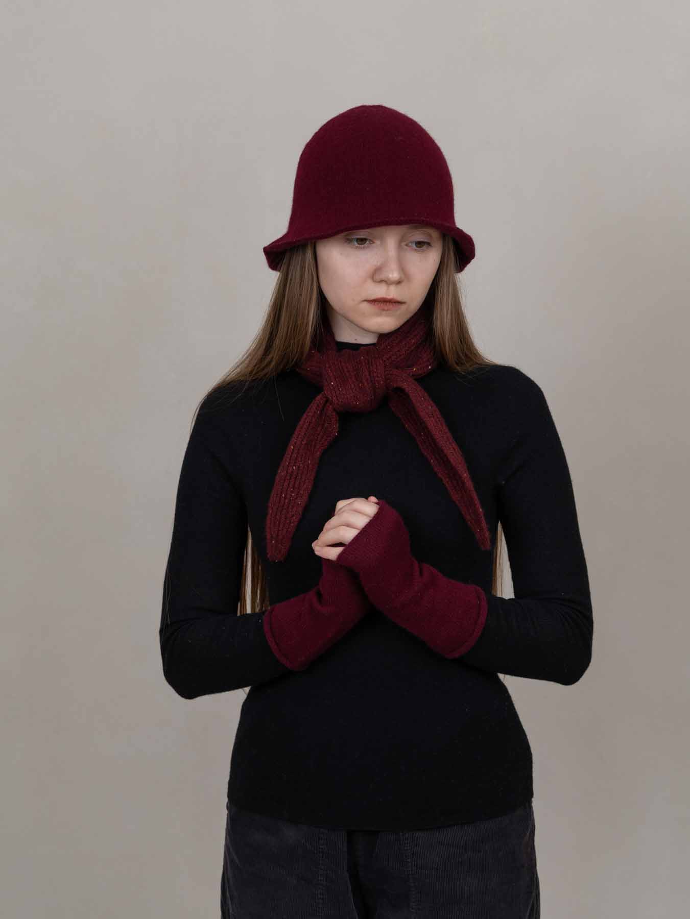 Cosmo Cashmere Neck Scarf Red