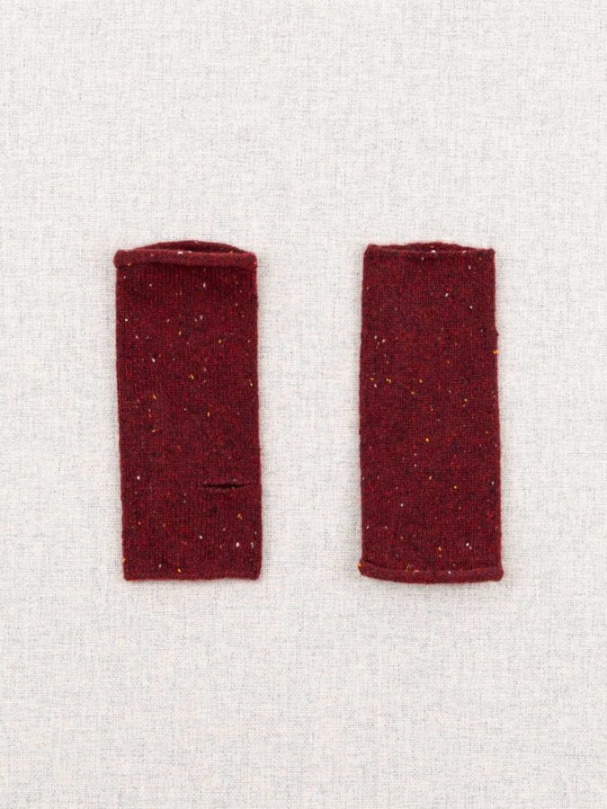 Nori Wrist Warmers Red