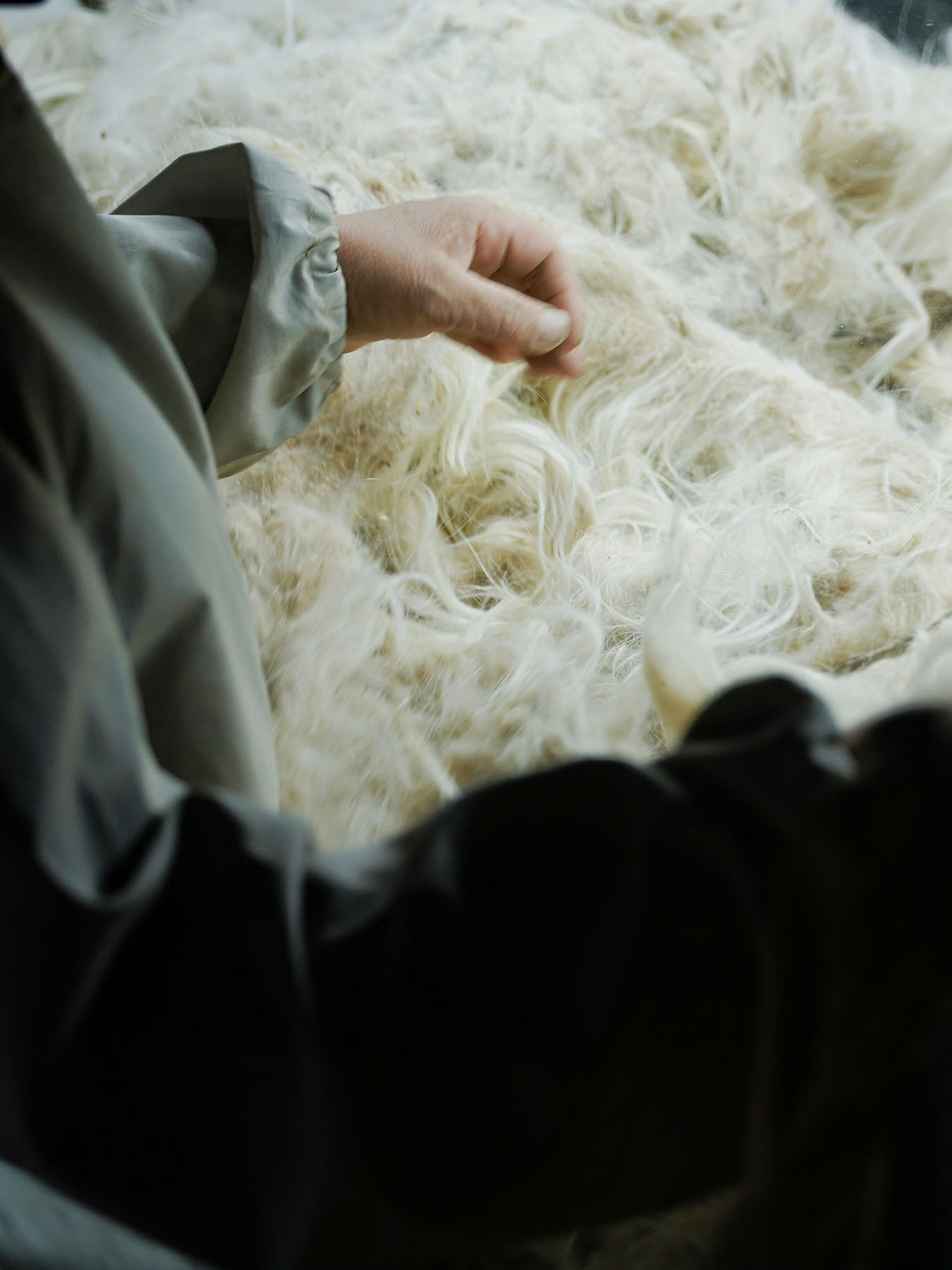 hand sorting fiber